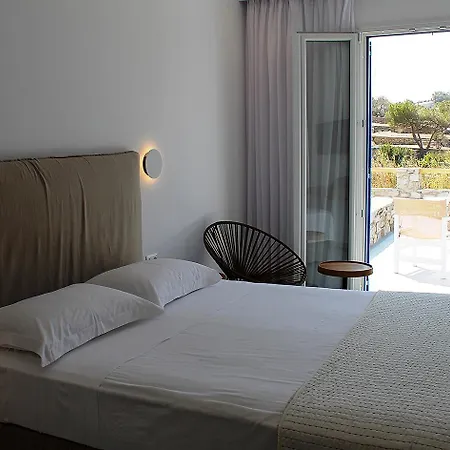 Vienoula's Garden Mykonos Town