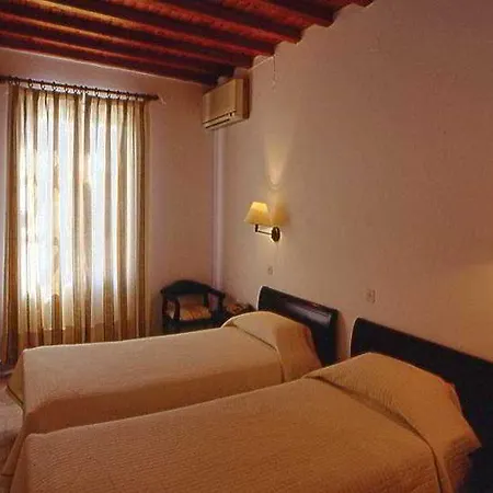 Vienoula's Garden מלון 4*