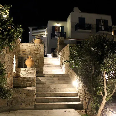 Hotel Vienoula's Garden