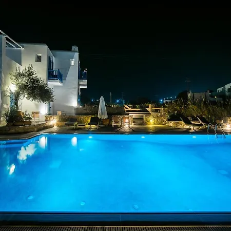 ヴィエノウラズ ガーデン ホテル Mykonos Town