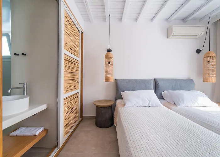 Vienoula's Garden מלון