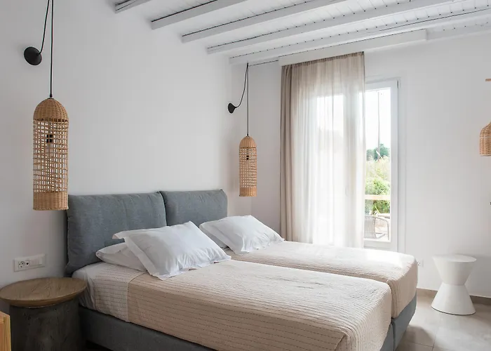 Vienoula's Garden Hotel