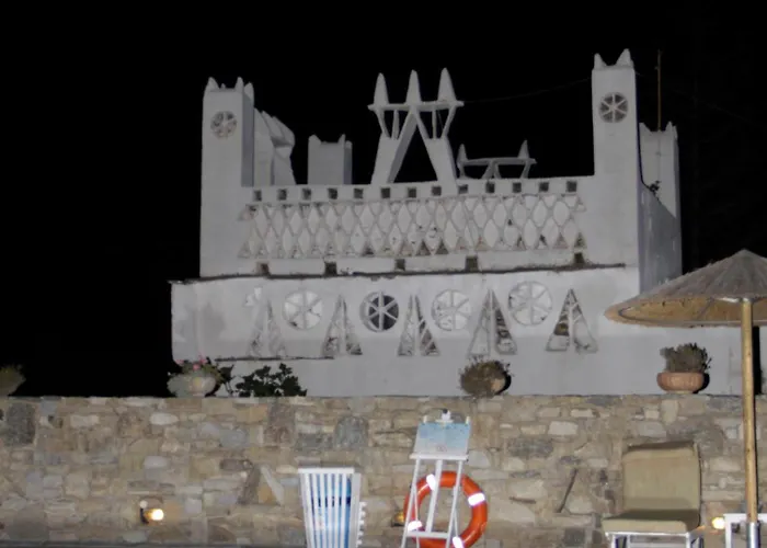 Vienoula's Garden מלון 4*