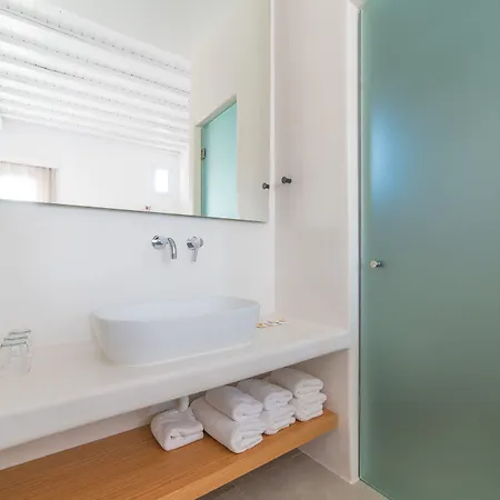 ホテル Vienoula's Garden