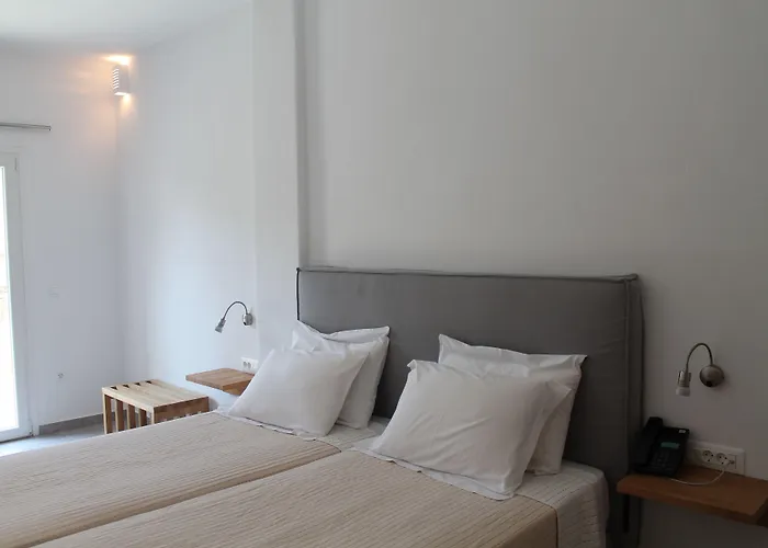 韦恩诺拉花园酒店