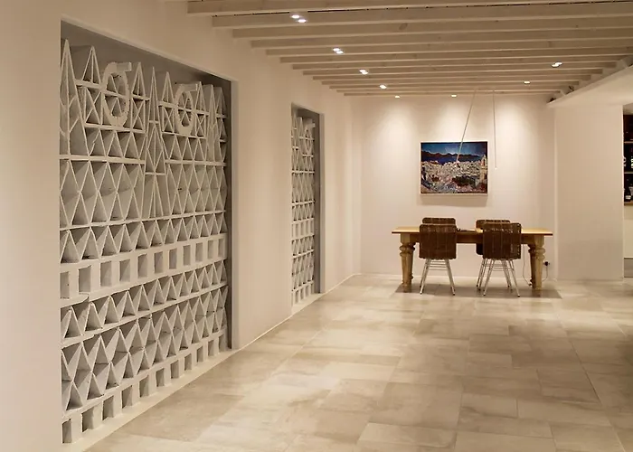 韦恩诺拉花园酒店 4*