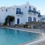 Hotell Vienoula's Garden 4*